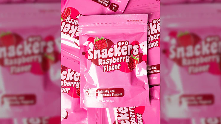 6230-snackers-raspberry-playing-cards-uspcc-1.jpg