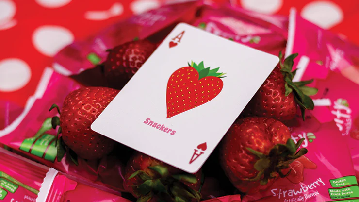 6231-snackers-strawberry-playing-cards-uspcc-1.jpg