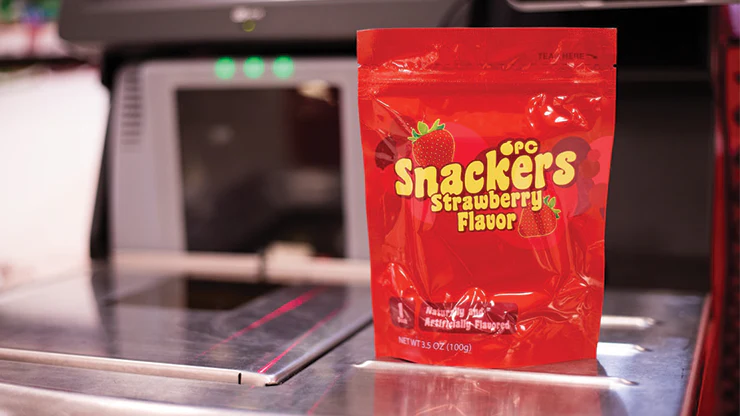 6231-snackers-strawberry-playing-cards-uspcc-1.jpg