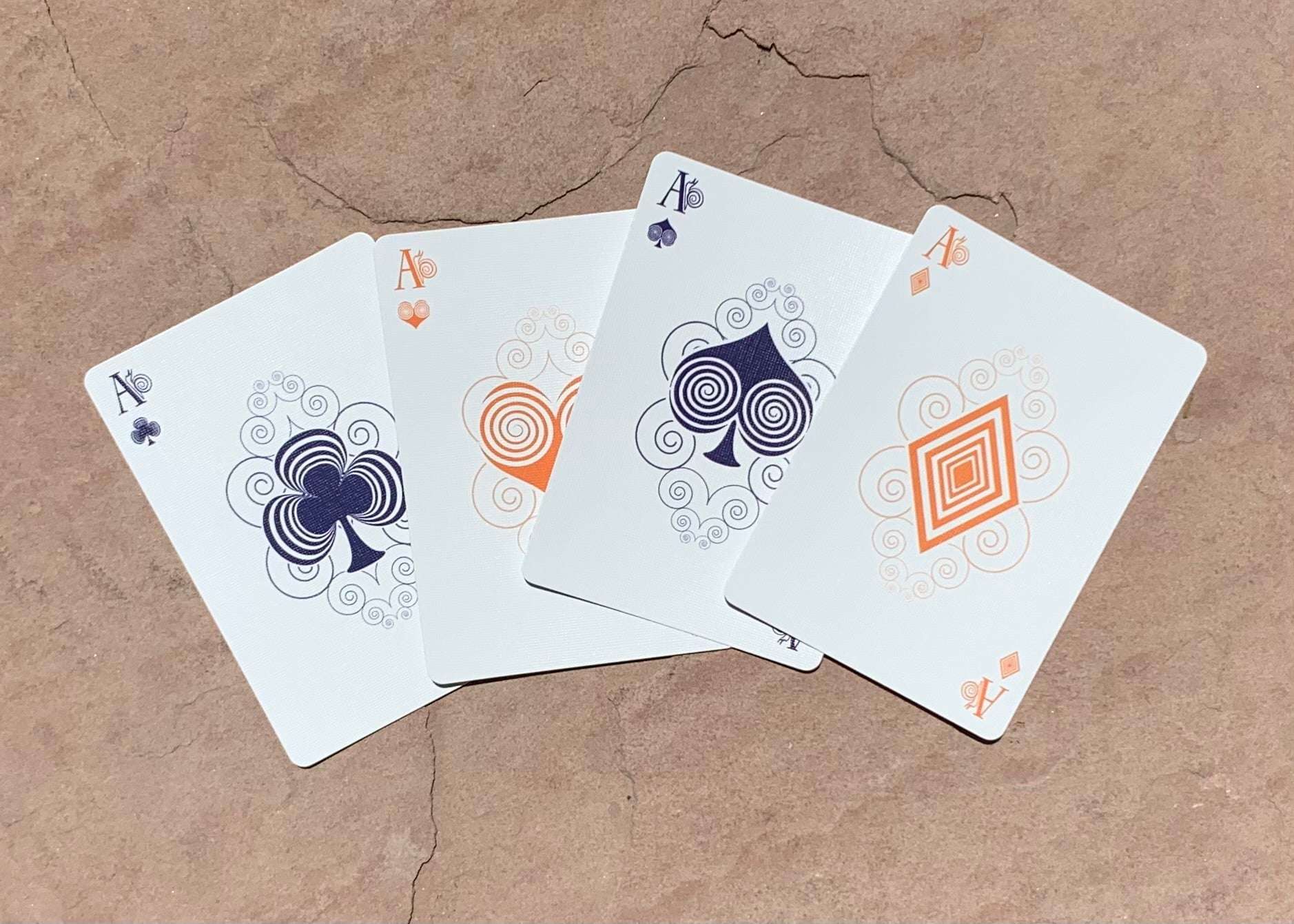 6236-snail-gilded-bicycle-playing-cards-1.jpg