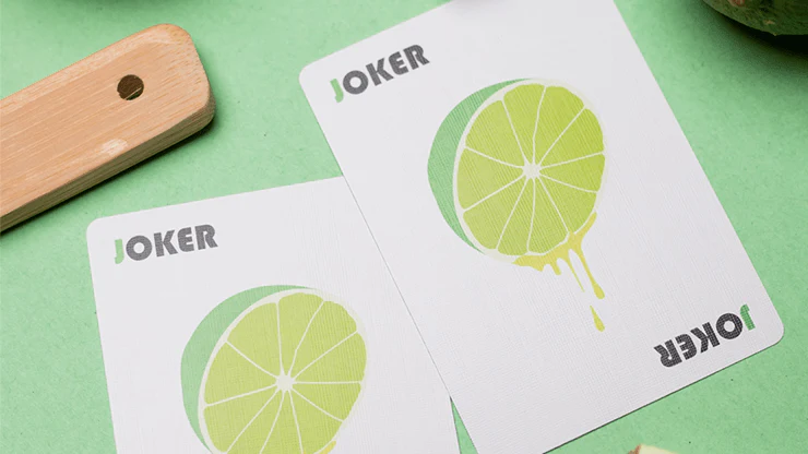 6399-squeezers-v4-playing-cards-uspcc-1.jpg