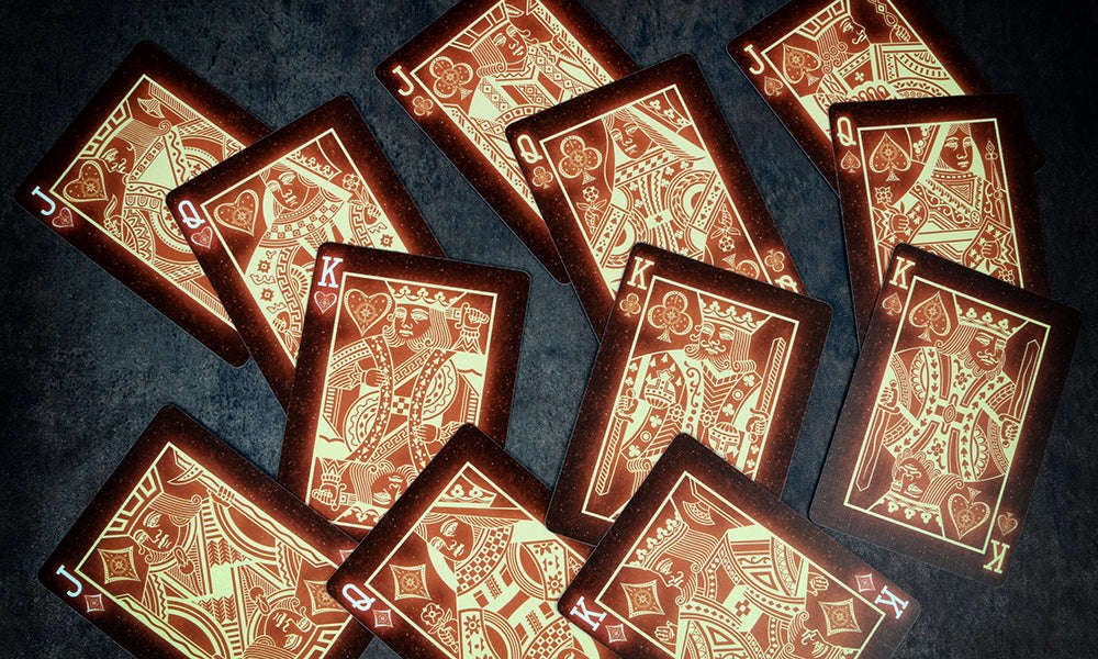 6457-starlight-solar-v2-bicycle-playing-cards-1.jpg