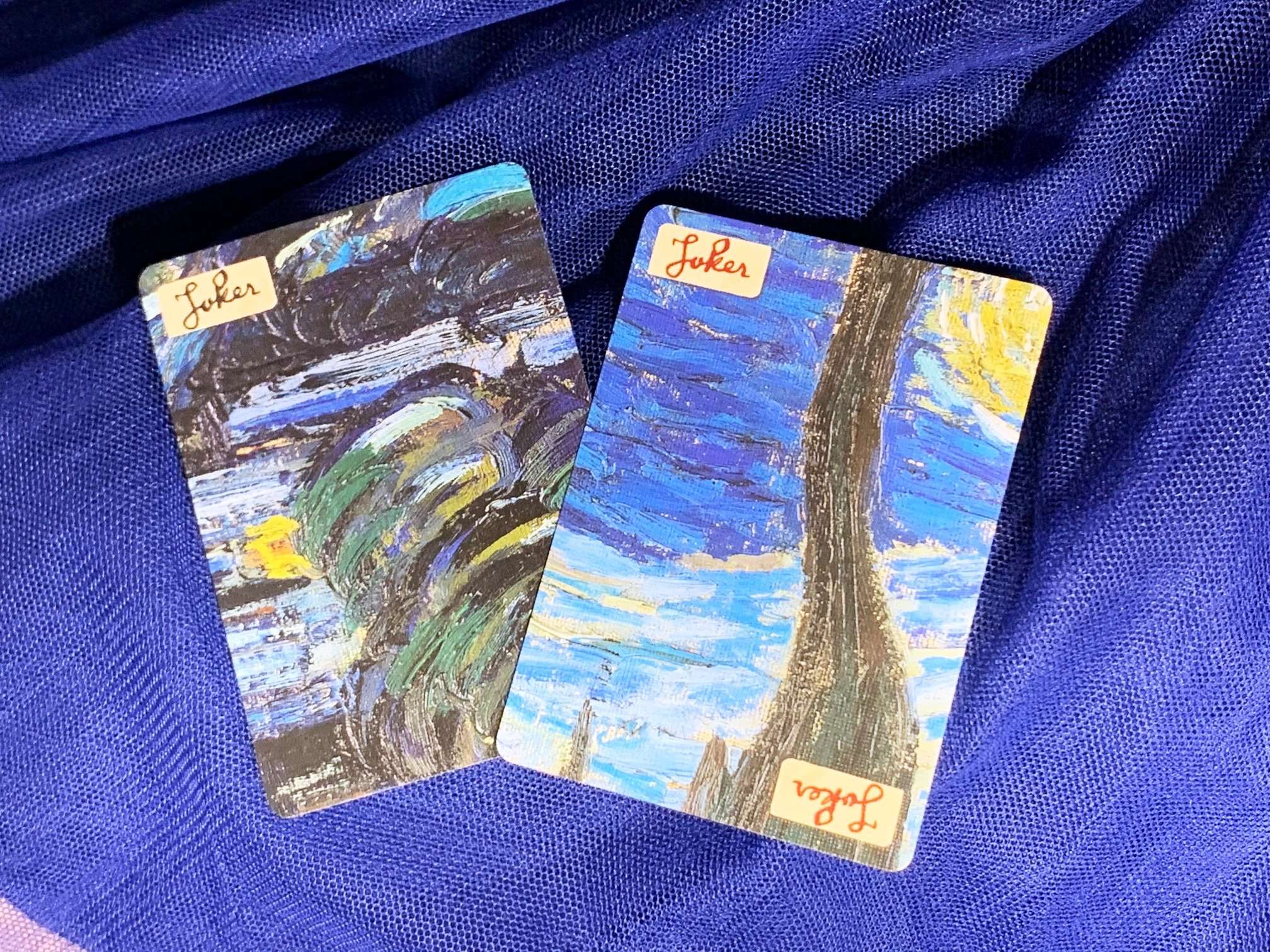6459-starry-night-gold-gilded-playing-cards-uspcc-1.jpg