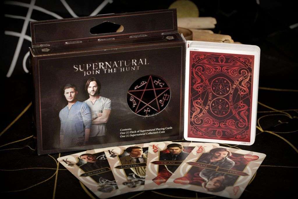 6624-supernatural-playing-cards-and-devil-s-trap-coin-1.webp