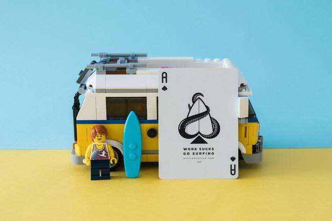 6629-surfboard-marked-playing-cards-uspcc-1.jpg