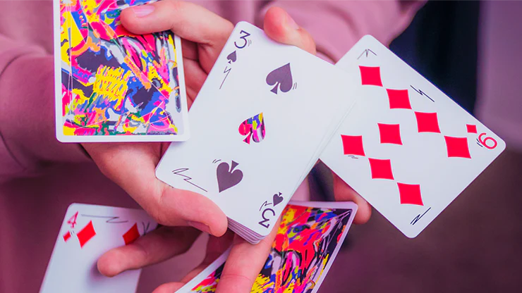 6657-swish-playing-cards-uspcc-1.jpg