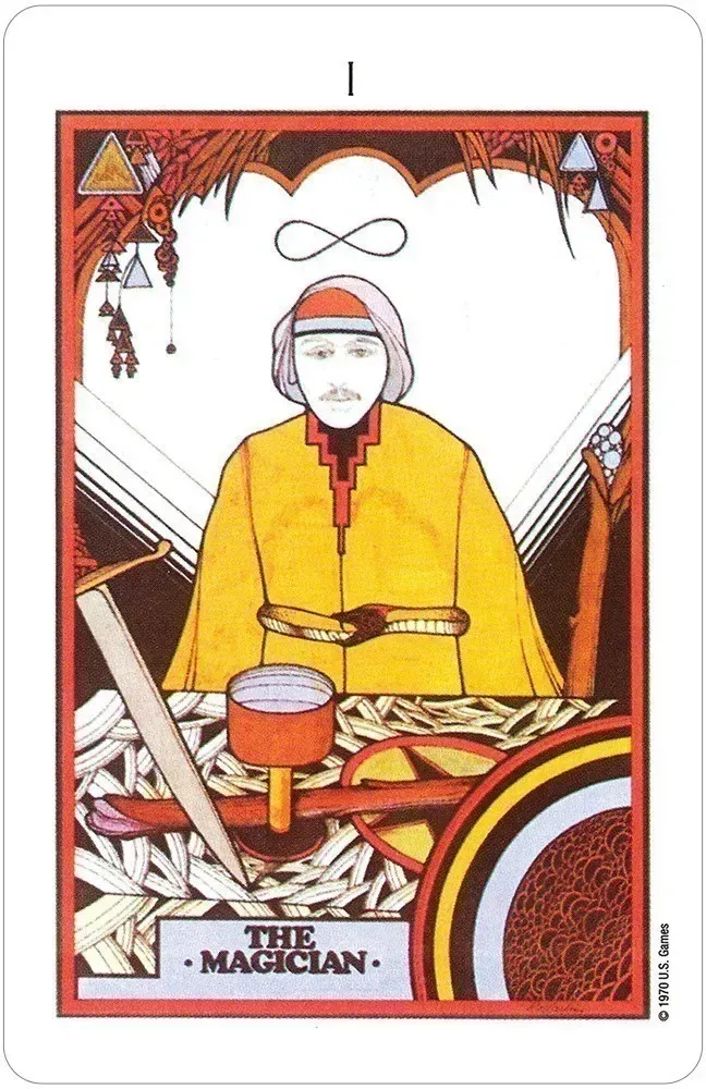 668-aquarian-tarot-deck-1.webp
