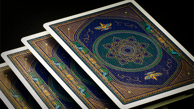 673-arcadia-pride-of-peacocks-playing-cards-cartamundi-1.jpg