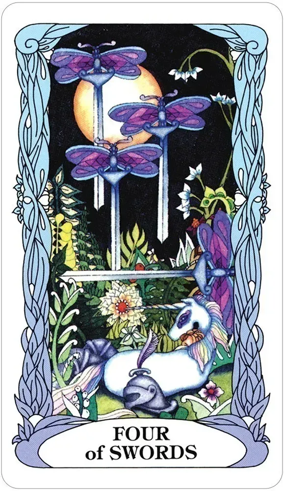 6751-tarot-of-a-moon-garden-1.webp