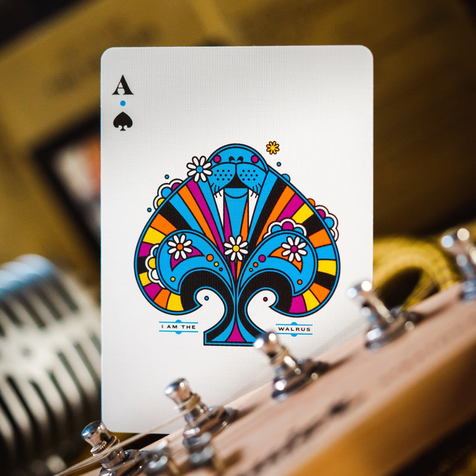 6848-the-beatles-special-edition-playing-cards-white-1.webp