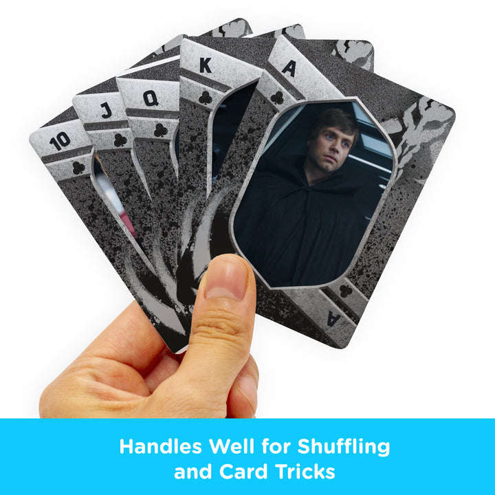 7018-the-mandalorian-season-2-playing-cards-aquarius-1.jpg