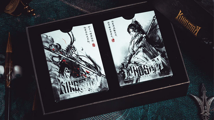 7024-the-monkey-king-2-deck-collectors-set-playing-cards-1.webp