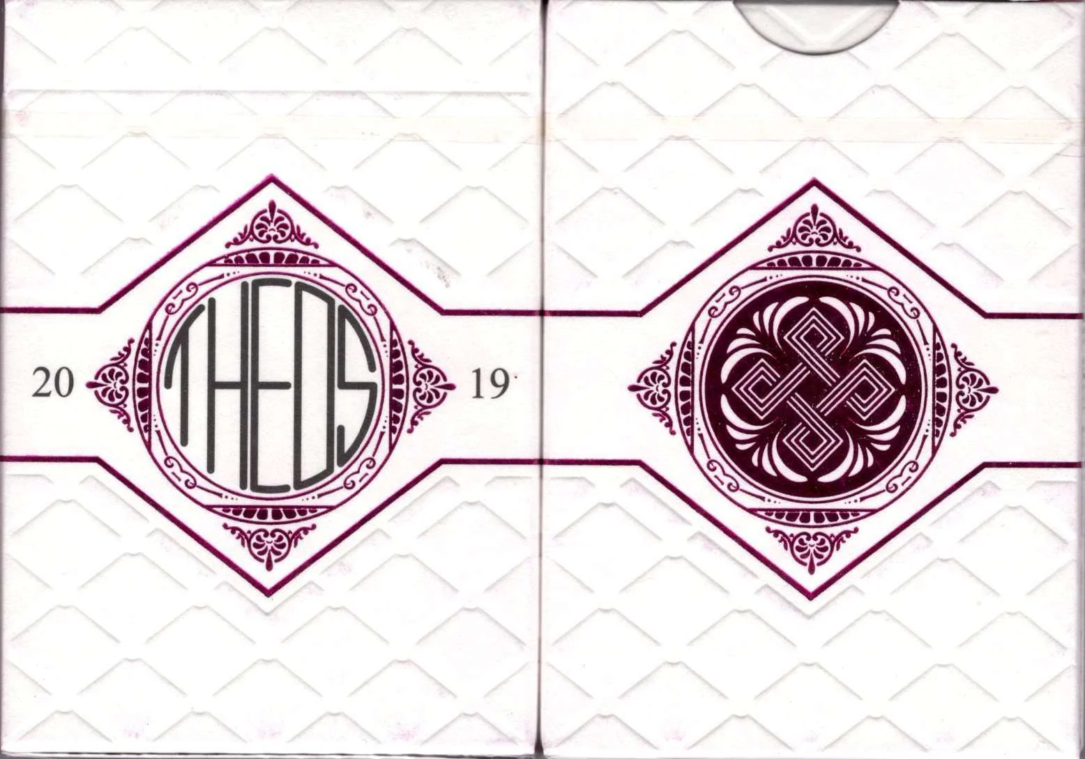 7155-theos-playing-cards-uspcc-1.webp