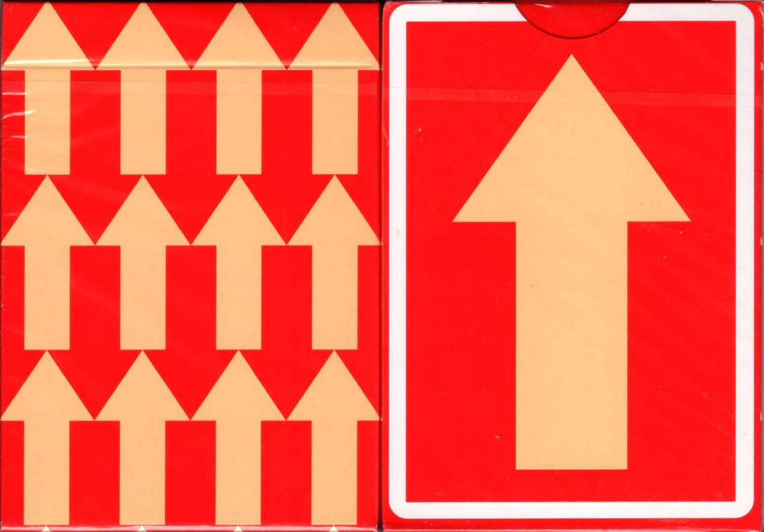 ArrowDynamix v3 Playing Cards USPCC 1 716-arrowdynamix-v3-playing-cards-uspcc-1.webp