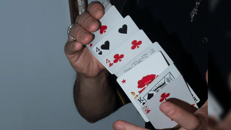 7177-tic-tac-toe-playing-cards-uspcc-1.jpg