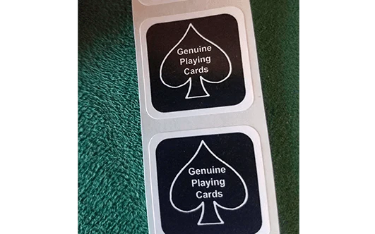 Tuck Seal Playing Card Stickers in Black 100 Count Roll