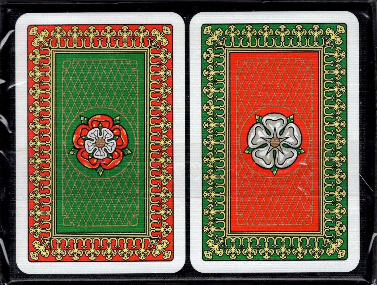 7303-tudor-rose-2-deck-set-bridge-size-playing-cards-piatnik-1.jpg