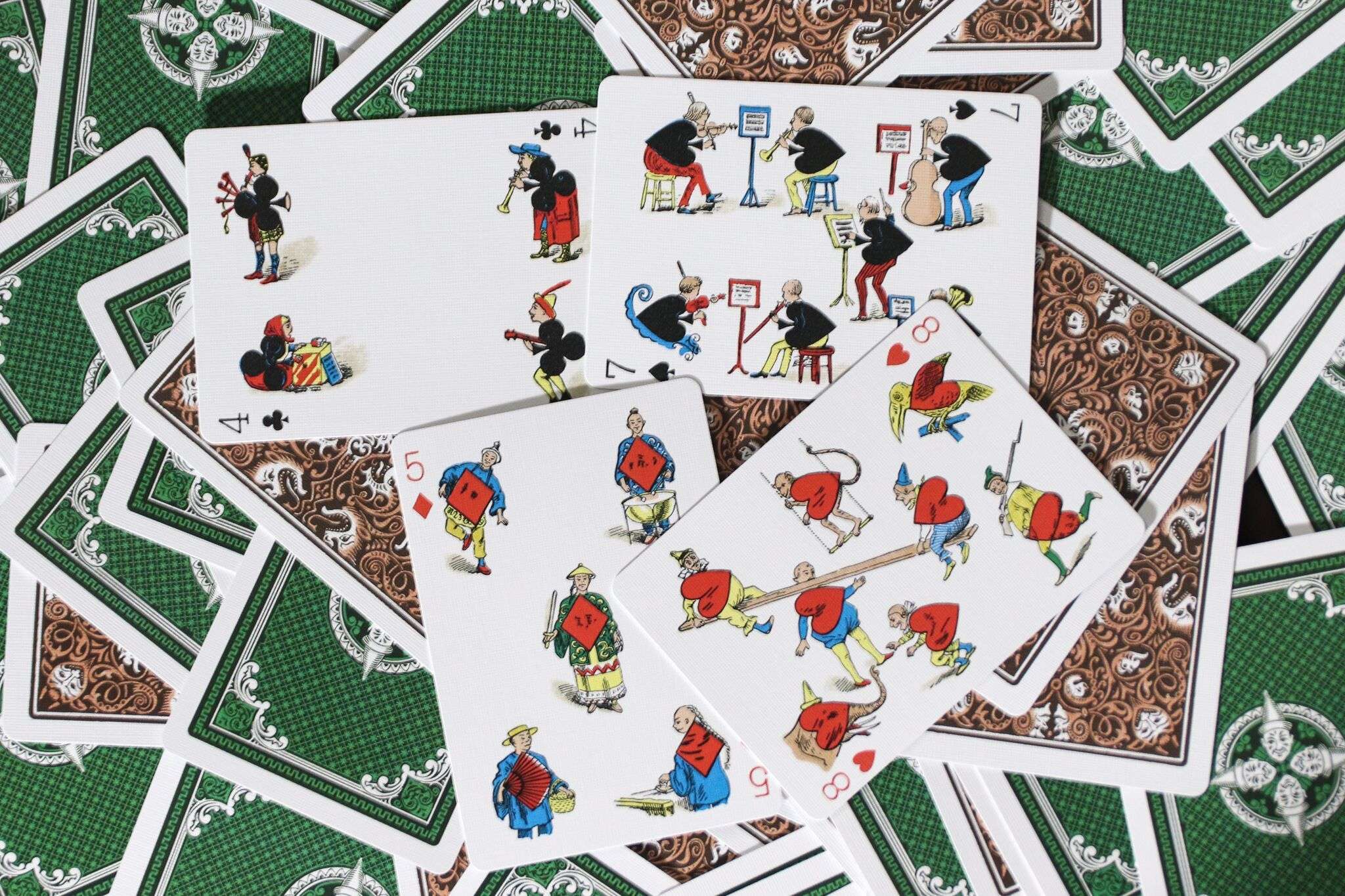 7466-vanity-reproduction-playing-cards-uspcc-1.jpg