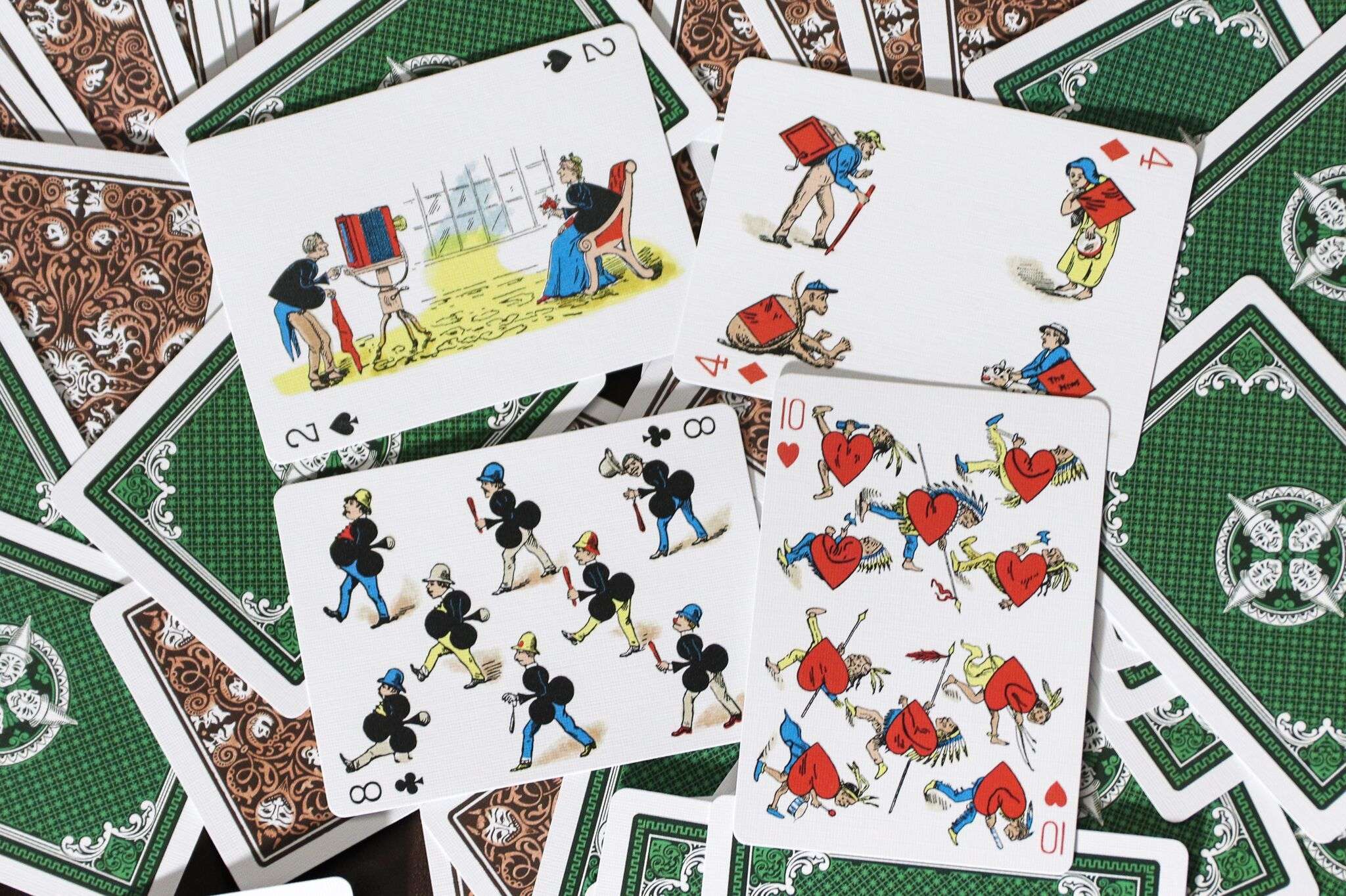 7466-vanity-reproduction-playing-cards-uspcc-1.jpg