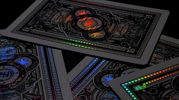 7475-vegas-diffractor-ultraviolet-metal-case-playing-cards-1.webp