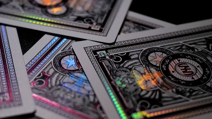7476-vegas-diffractor-ultraviolet-playing-cards-vxd-1.jpg