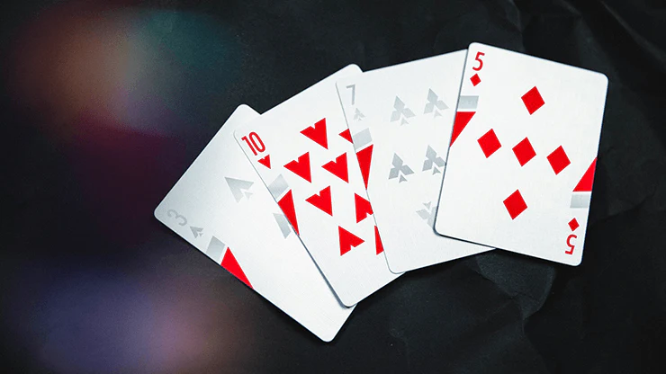 7498-vertical-red-playing-cards-twpcc-1.jpg