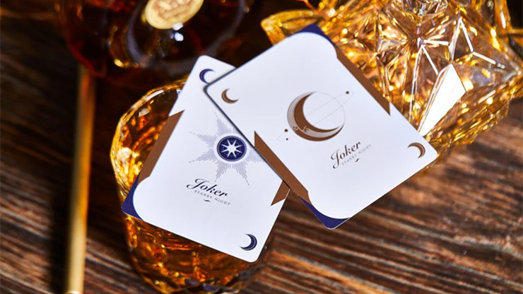 7577-violet-luna-moon-deluxe-edition-playing-cards-uspcc-1.jpg