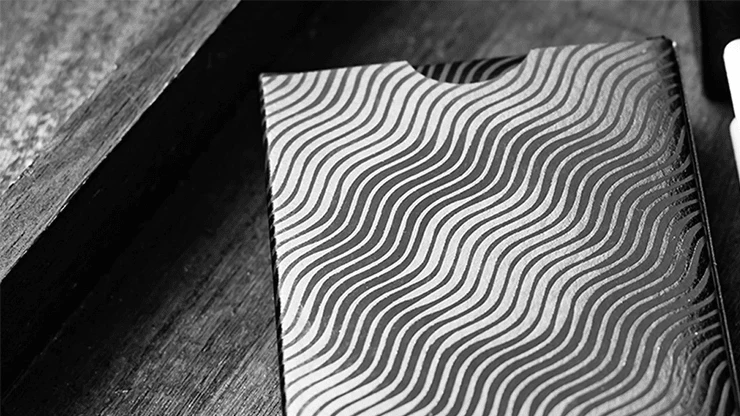 7644-waves-playing-cards-cartamundi-1.jpg