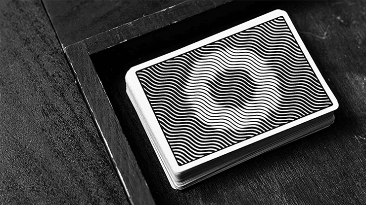 7644-waves-playing-cards-cartamundi-1.jpg