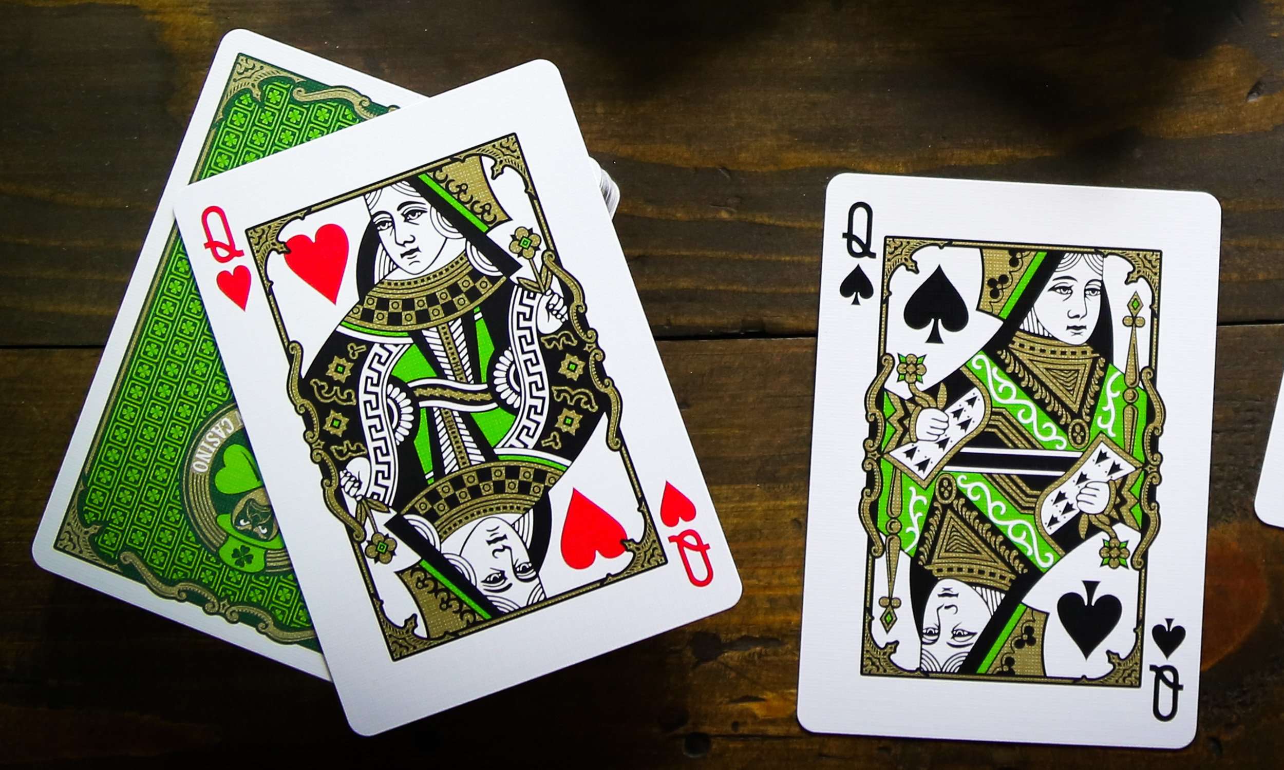 7698-wicked-leprechaun-casino-playing-cards-epcc-1.jpg