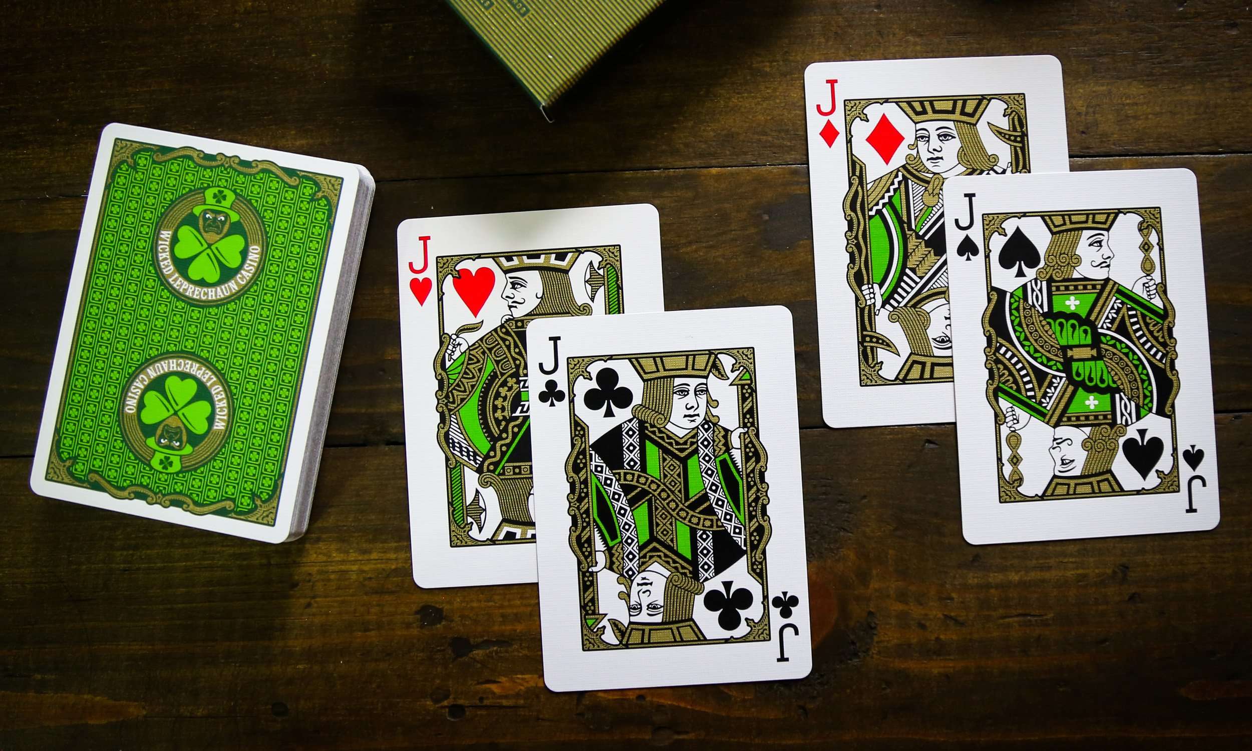 7698-wicked-leprechaun-casino-playing-cards-epcc-1.jpg