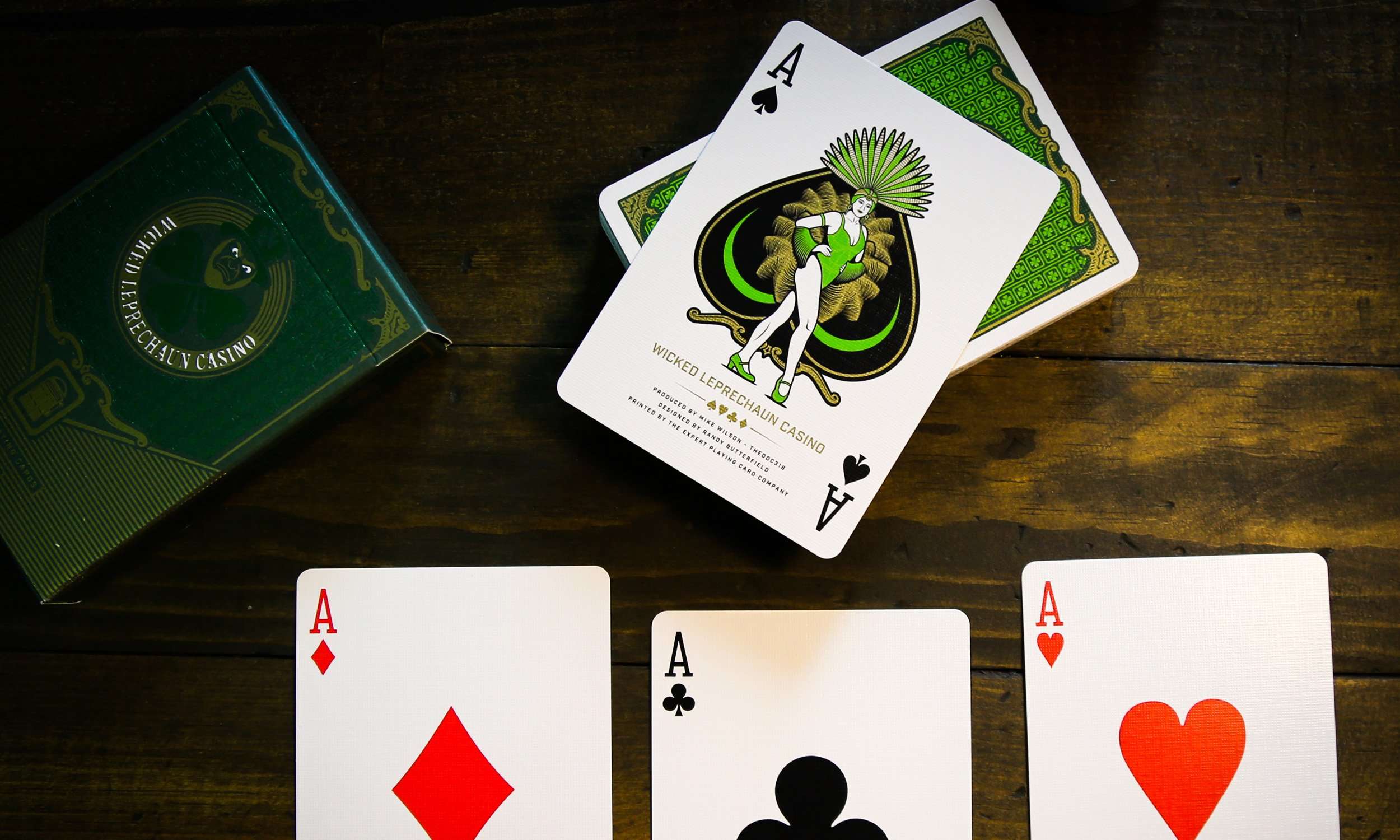 7698-wicked-leprechaun-casino-playing-cards-epcc-1.jpg