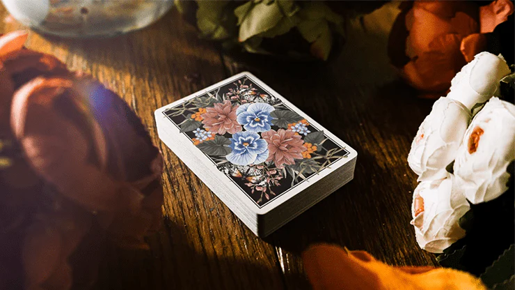 7701-wild-garden-playing-cards-hcpc-1.jpg