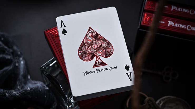 7767-wonder-playing-cards-scarlet-edition-by-wondercraft-1.webp