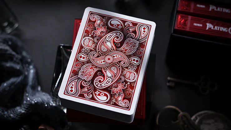7767-wonder-playing-cards-scarlet-edition-by-wondercraft-1.webp