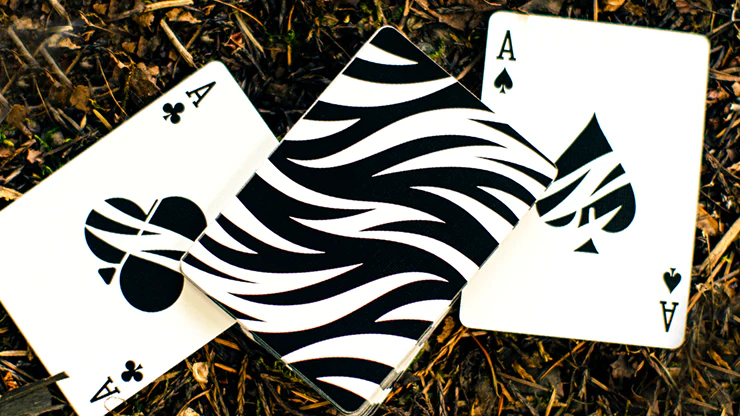 7863-z-deck-playing-cards-uspcc-1.jpg