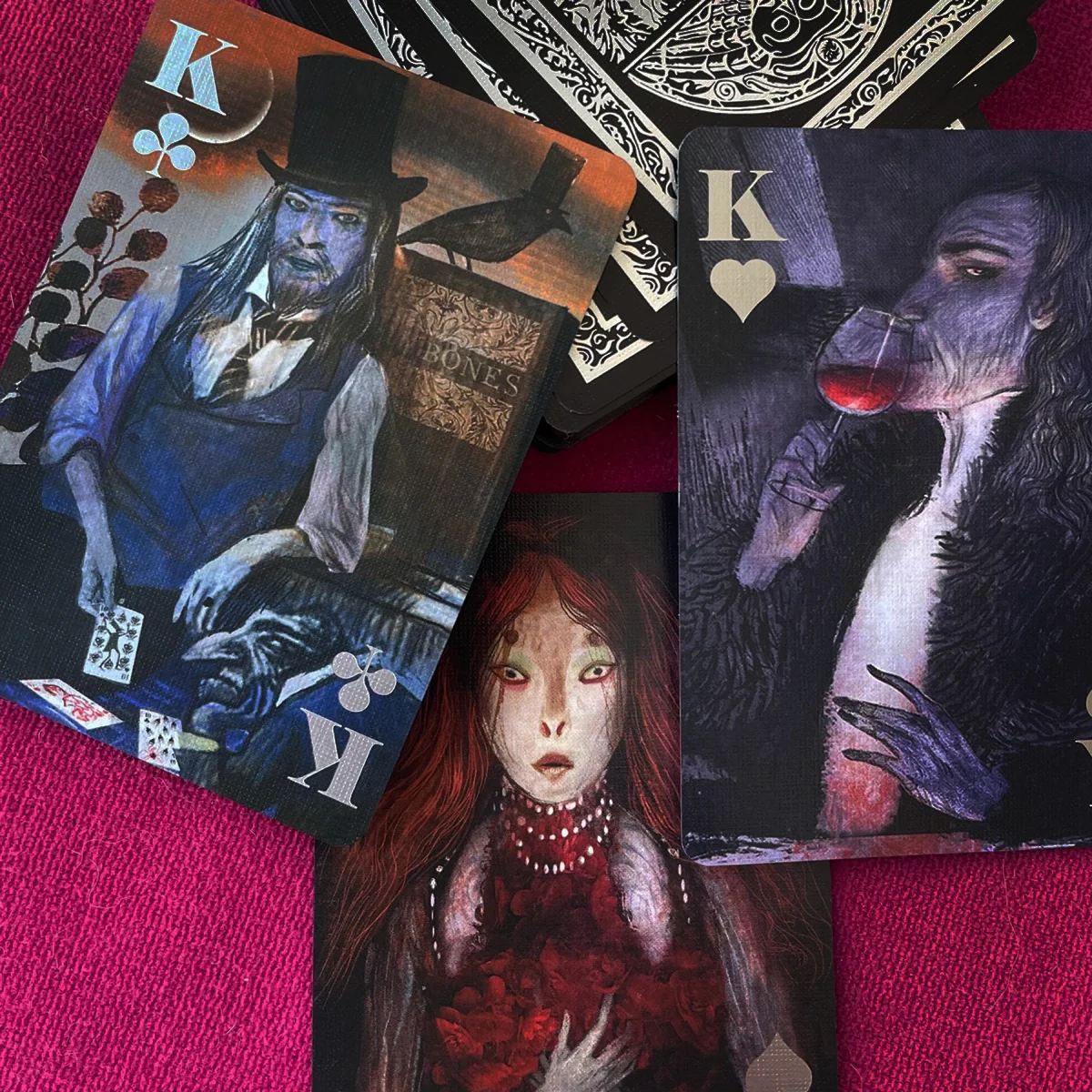 864-bag-of-bones-playing-cards-premium-silver-edition-1.webp
