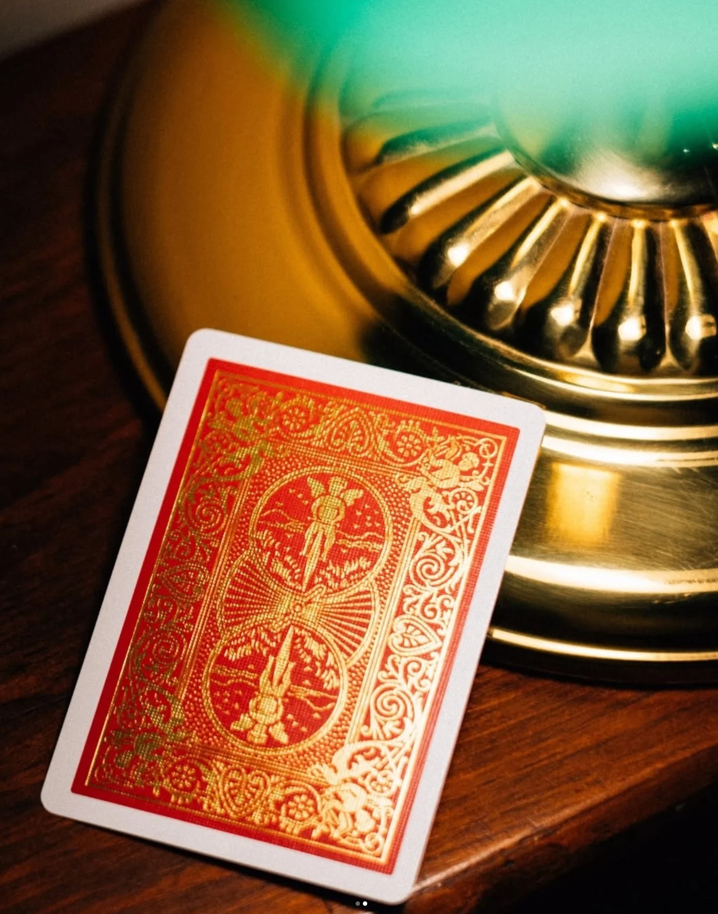 953-bicycle-140th-anniversary-playing-cards-a-tribute-to-classic-design-1.webp